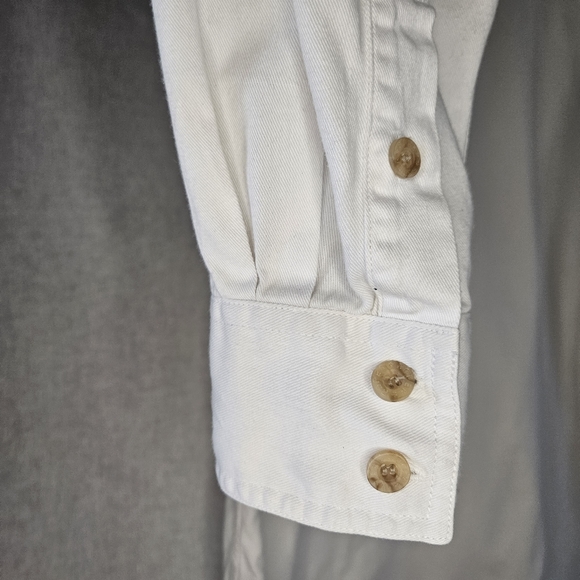 Men's White Denim Collar Shirt - Picture 3 of 6